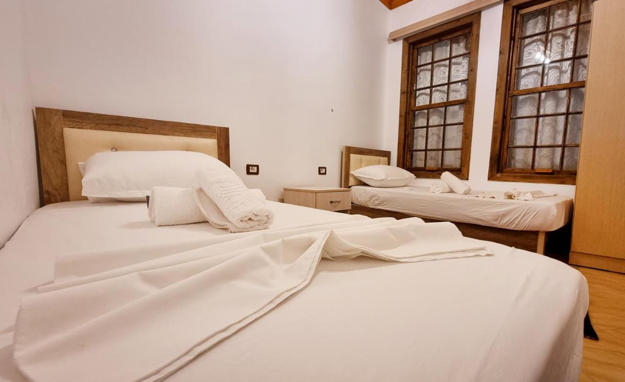 Dhimitri Apartment Berat Eksteriør bilde