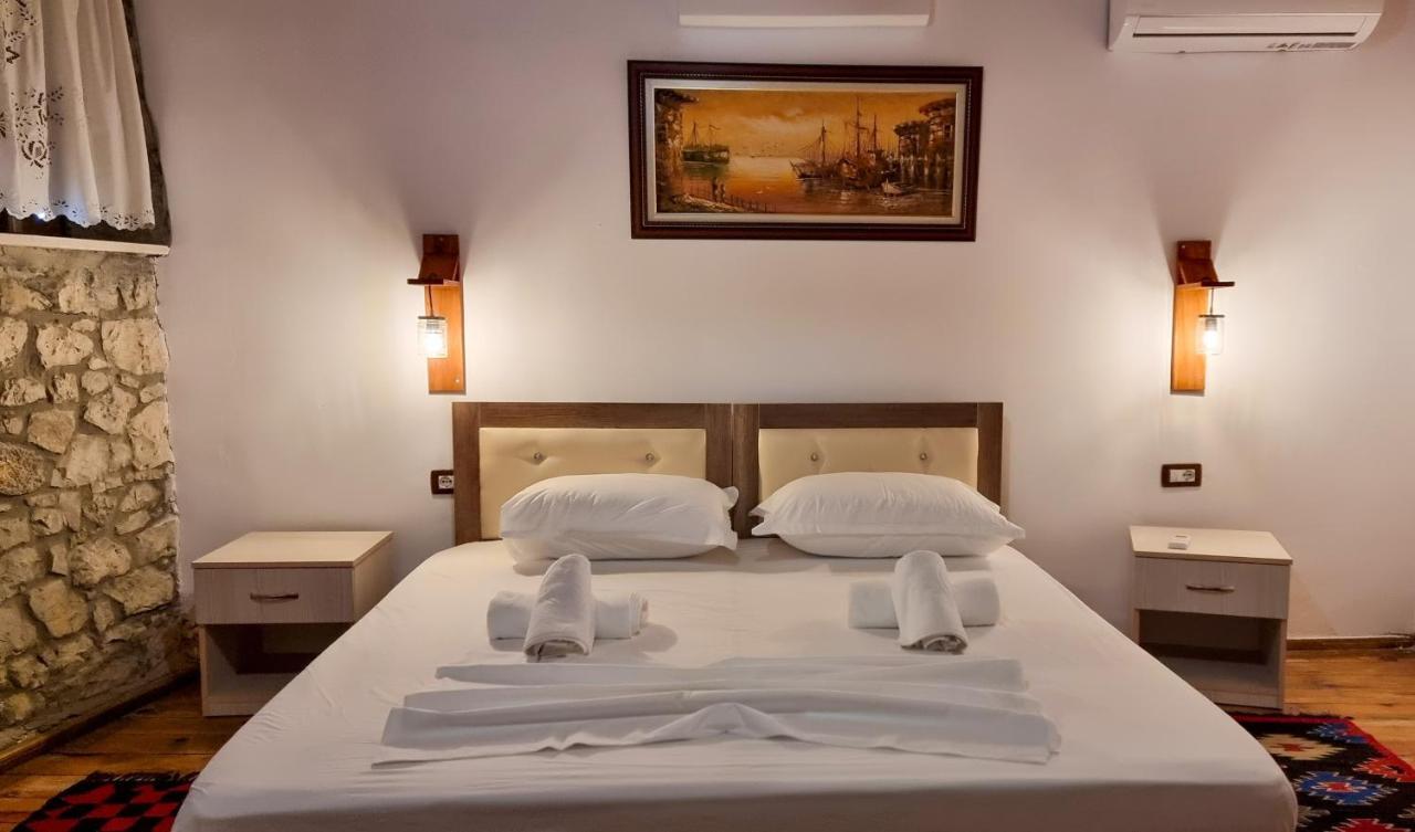 Dhimitri Apartment Berat Eksteriør bilde